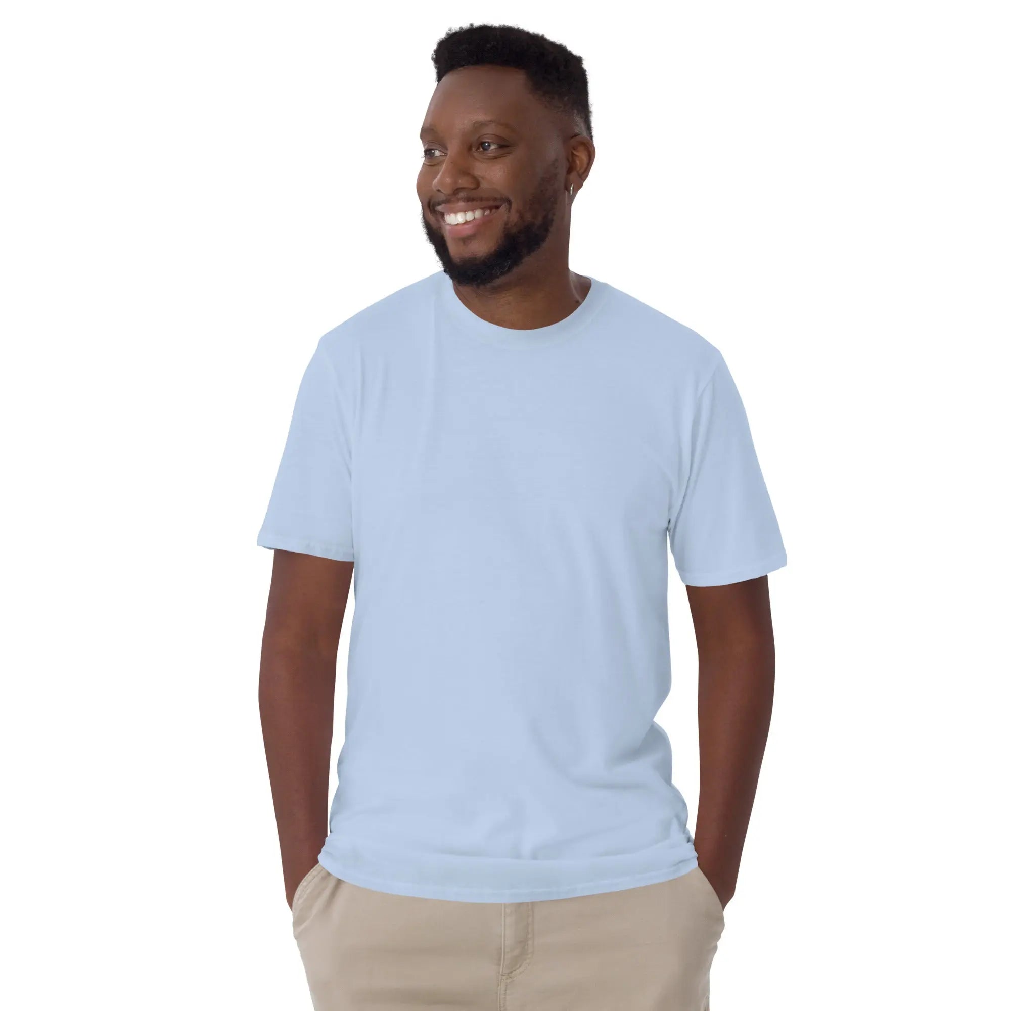Your Design. Your Voice. – Modern Fit Lightweight T-Shirt Gildan
